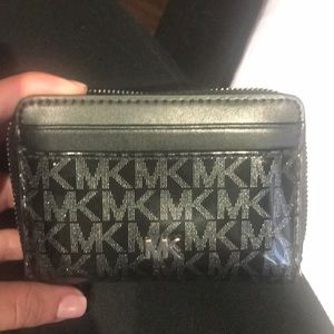 Michael kors mini wallet